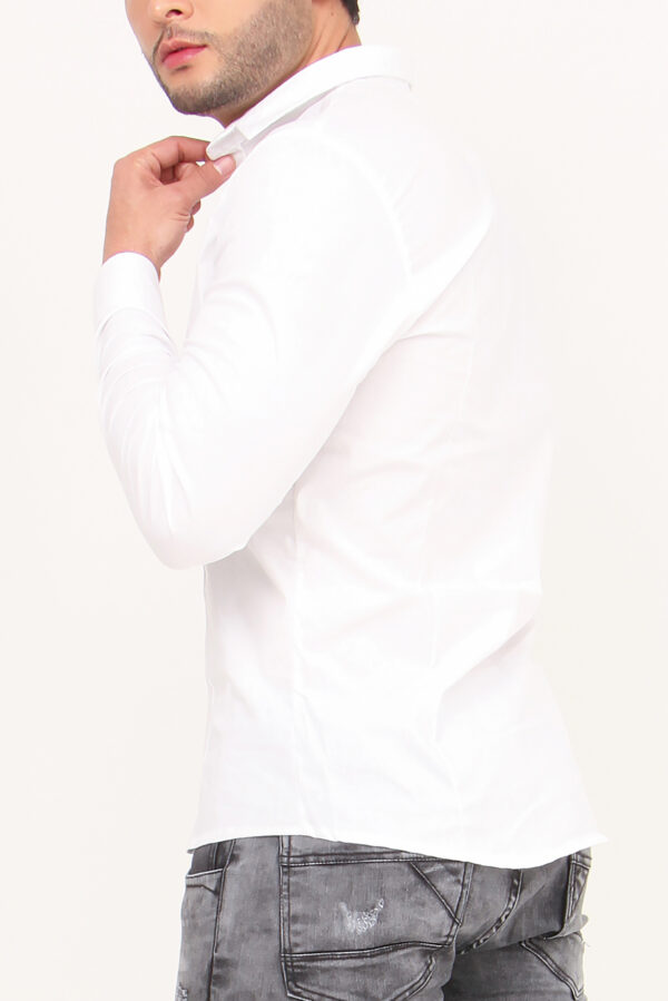 camisa-hombre-manga-larga-unicolor-jeans-blanca